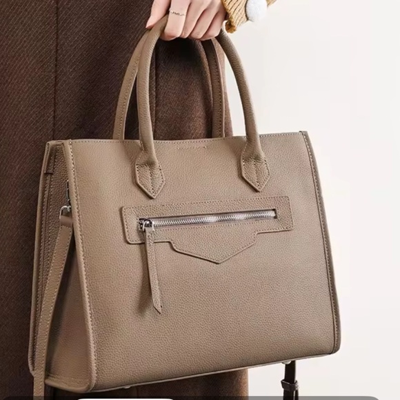 Luxery 100% Genuine Leather Tote bag - Picture 3 of 3